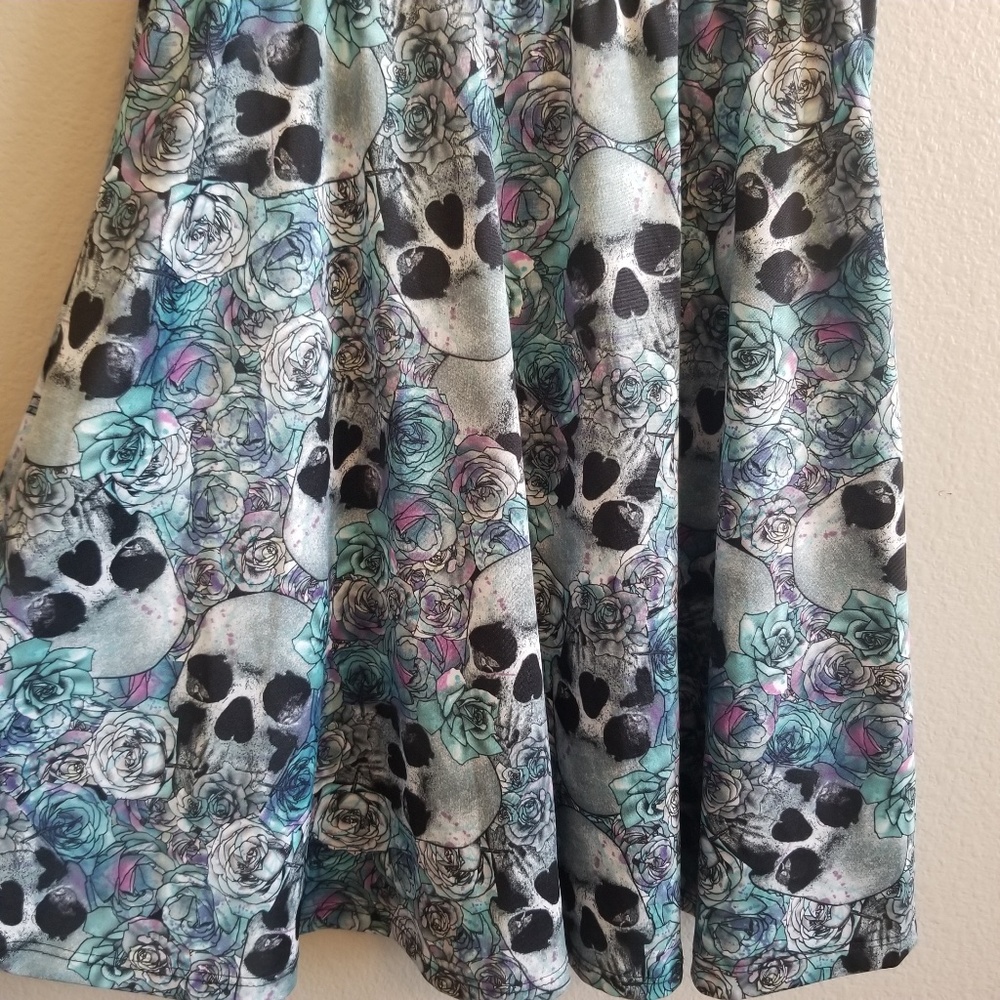 Hot Topic Dress - Picture 4 of 4